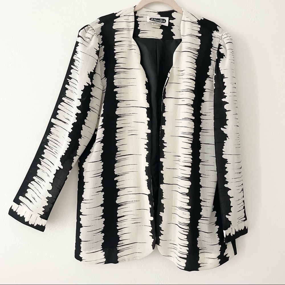Chic Black and White Striped Blazer